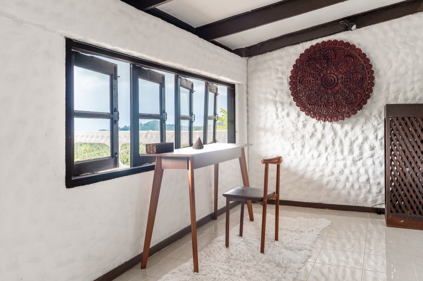 Horizon Room